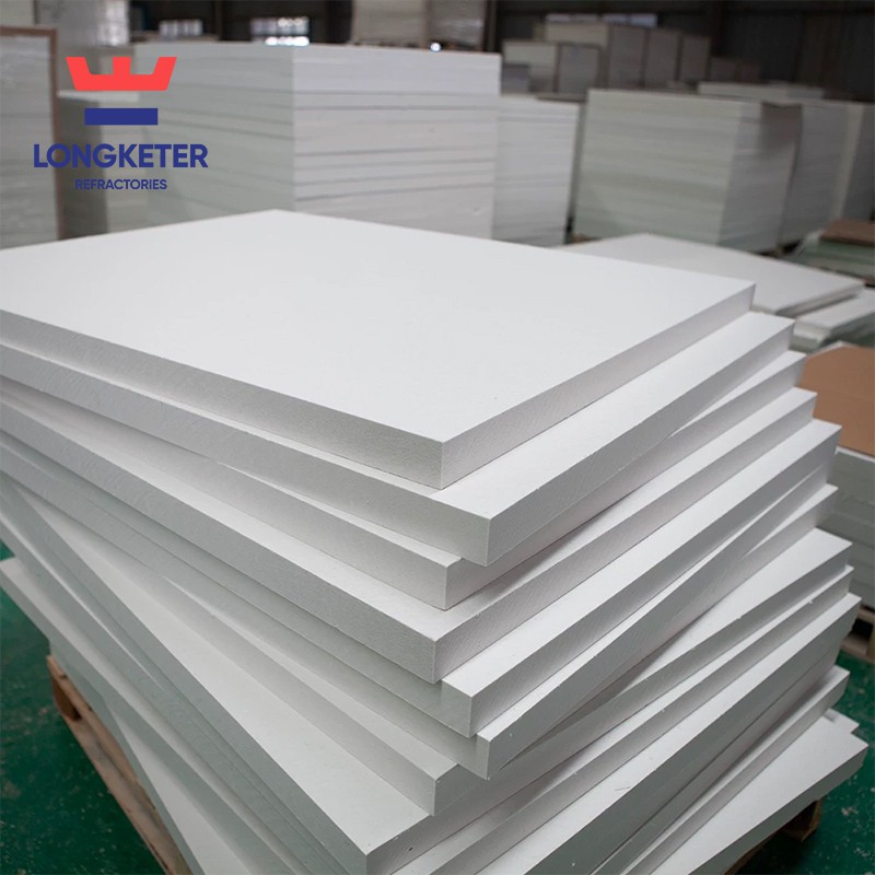 Kõrge temperatuuriga isolatsiooniplaat